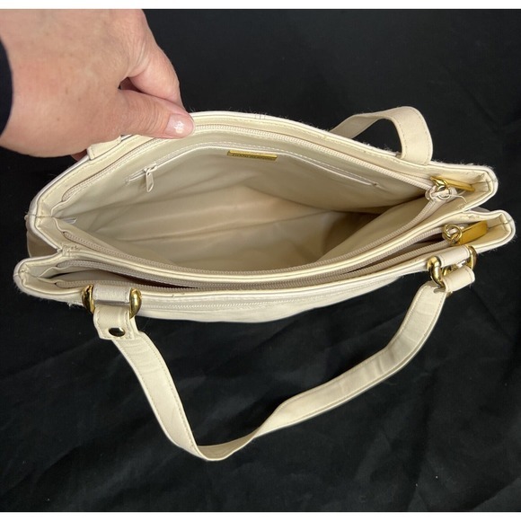 Giani Bernini Ivory Leather Handbag Shoulder Bag Purse Gold Hardware - Picture 7 of 11